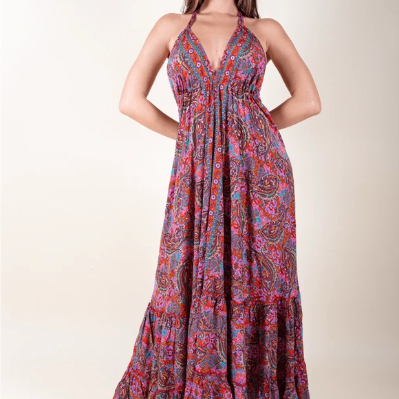Colorful Paisley Maxi Dress - Picture 4 of 7